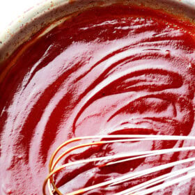 Homemade Honey Barbecue Sauce - Quick and easy recipe for homemade barbecue sauce!