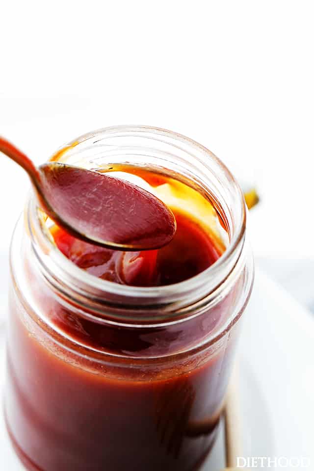 Homemade Honey Barbecue Sauce - Quick and easy recipe for homemade barbecue sauce!