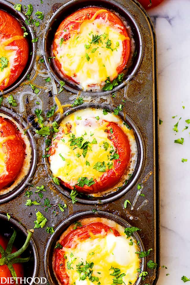 Baked Eggs in Tomato Cups - Simple, healthy and flavorful breakfast, brunch (even dinner!) recipe with eggs baked inside perfectly seasoned tomato cups.