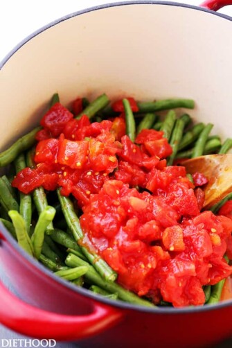 Green Beans and Tomatoes Recipe | Easy Green Bean Recipe