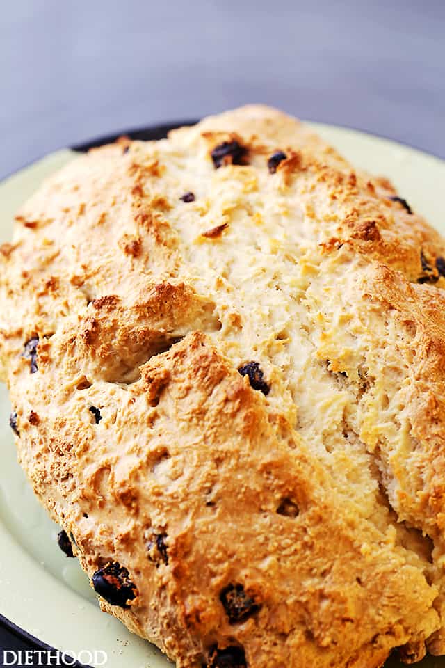 Soda Bread Recipe - Super easy, quick and traditional Irish Soda Bread made with just 5 ingredients!