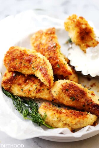 Parmesan-Crusted Chicken Tenders with Buttermilk Ranch Dressing - Diethood