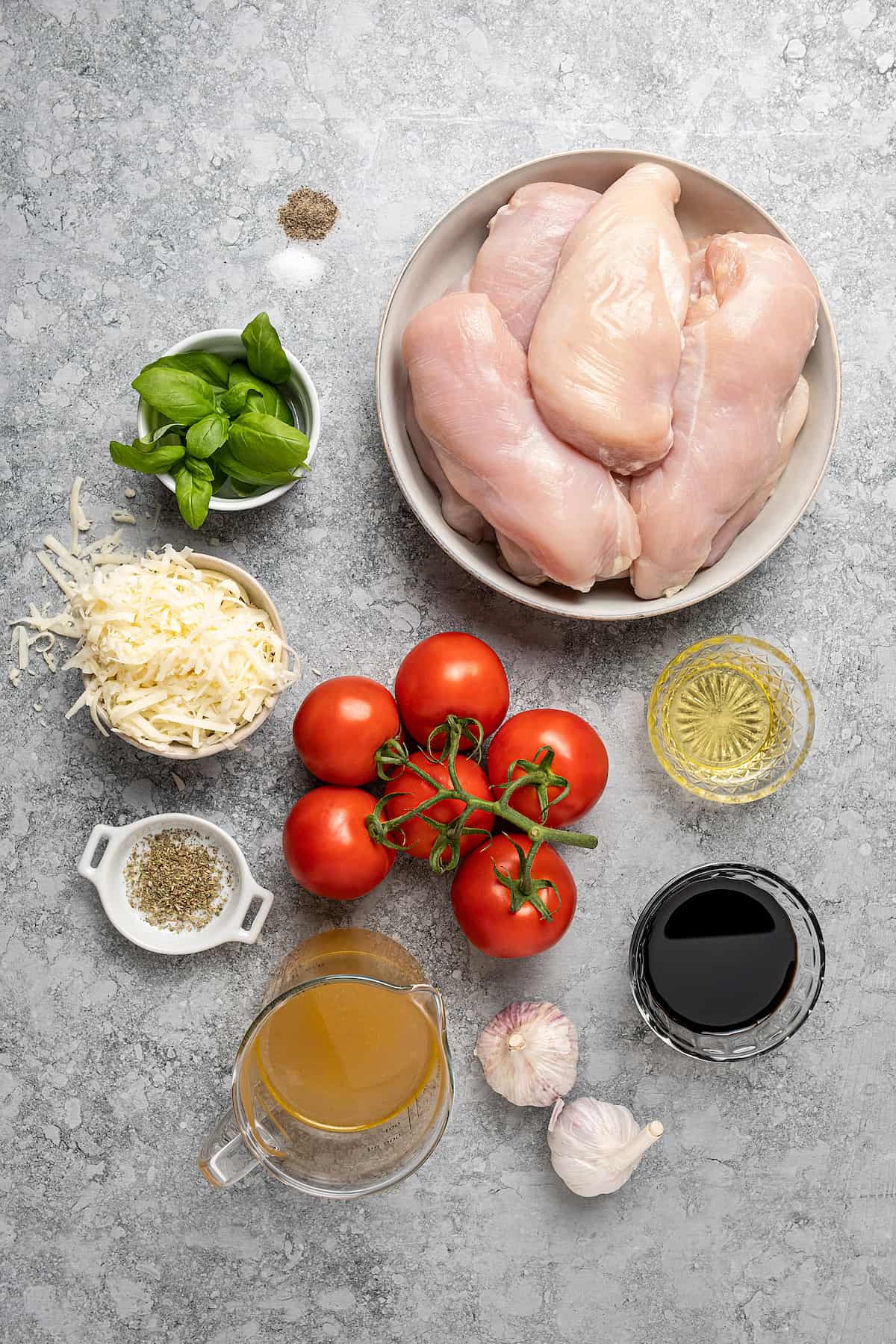 The ingredients for bruschetta stuffed chicken breasts.