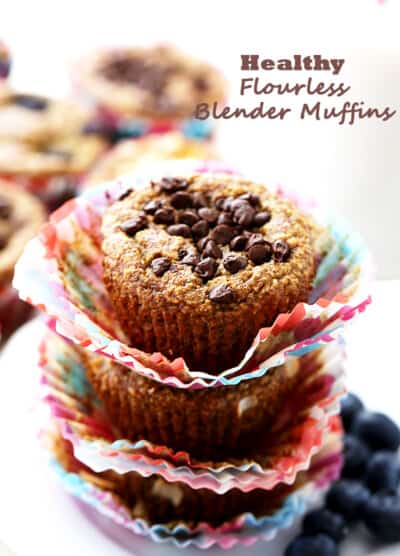 Healthy Flourless Blender Muffins - Super soft and healthy muffins packed with oats and bananas, and whipped up in the blender. SO delicious, you won't believe they are under 110 calories each!