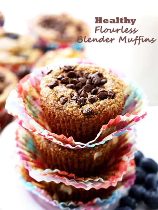 Healthy Flourless Blender Muffins - Super soft and healthy muffins packed with oats and bananas, and whipped up in the blender. SO delicious, you won't believe they are under 110 calories each!