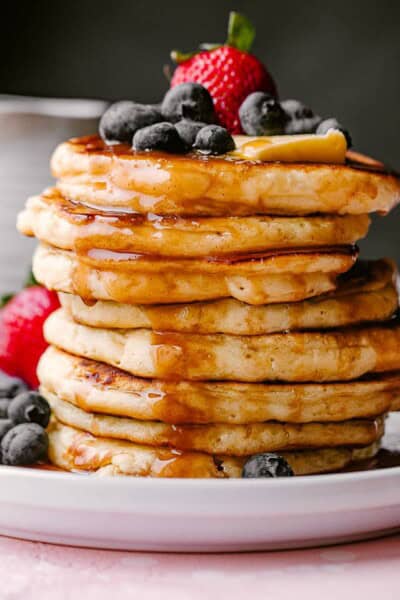 Buttermilk Pancakes - Diethood