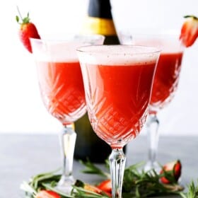 Rossini Cocktail - Festive, gorgeous, and delicious cocktail made with Prosecco and strawberry puree!