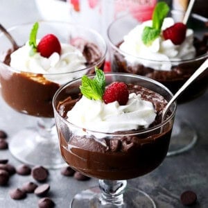 Avocado Chocolate Mousse - Egg-free, dairy-free, healthy, decadent and silky chocolate mousse made with avocados!