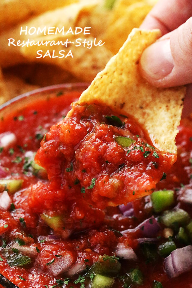Homemade Restaurant Style Salsa - Super easy to make chunky homemade salsa made with delicious ingredients, and 1000x better than any store-bought version. Takes minutes to whip up and tastes amazing! 