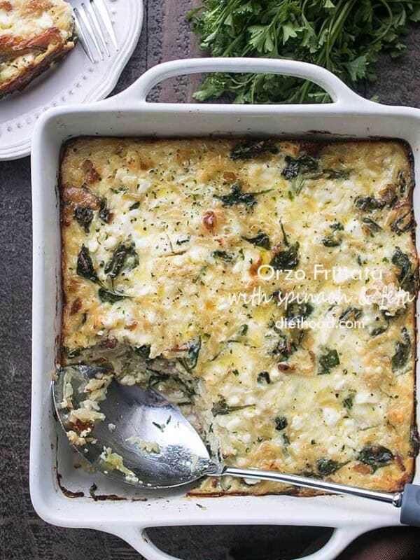 Orzo Frittata with Spinach and Feta - Delicious and classic Mediterranean flavors spice up this simple orzo frittata packed with spinach, bacon, and feta cheese. Enjoy it for breakfast, brunch, or brinner!