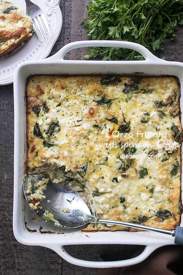 Orzo Frittata with Spinach and Feta - Delicious and classic Mediterranean flavors spice up this simple orzo frittata packed with spinach, bacon, and feta cheese. Enjoy it for breakfast, brunch, or brinner!