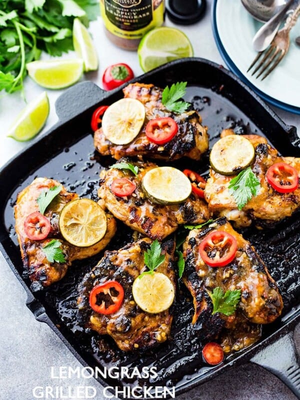 Labeled image of lemongrass chicken on a grill pan.