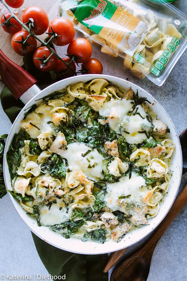 Easy Creamy Chicken Pesto Tortellini - Delicious, super easy dinner with creamy, cheesy tortellini, basil pesto, chicken and spinach.