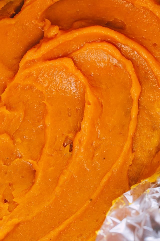 Closeup of slow cooker pumpkin puree.