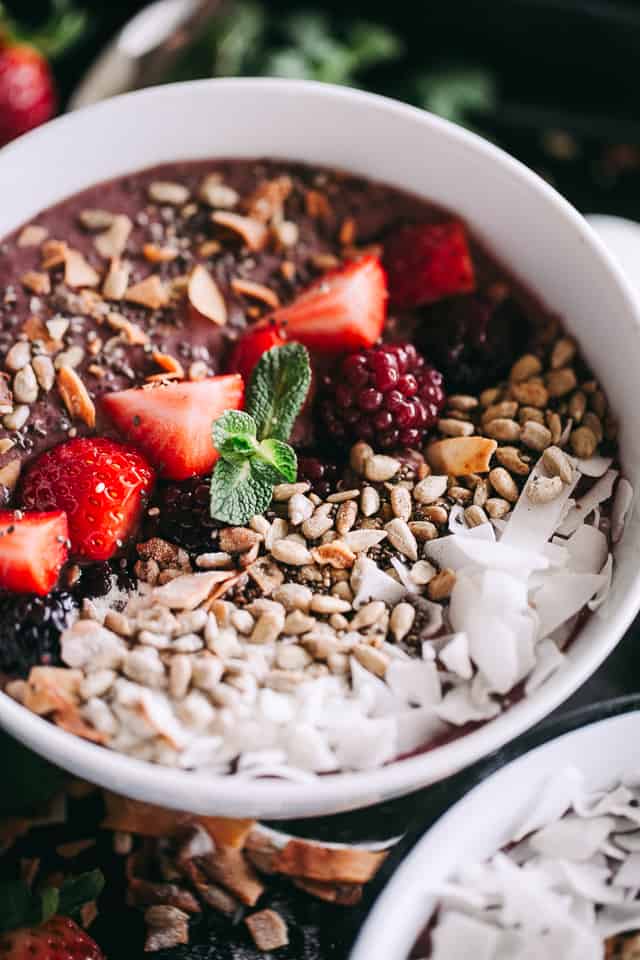 Rainbow Protein Smoothie Bowl - Prepared with a rainbow of colors and an amazing mix of flavors, this protein smoothie bowl is an easy, convenient, and delicious way to get protein and natural energy support to fuel your day.