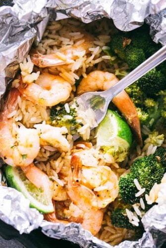 Shrimp Foil Packets with Broccoli and Rice - Must-Try, Easy Shrimp Recipe