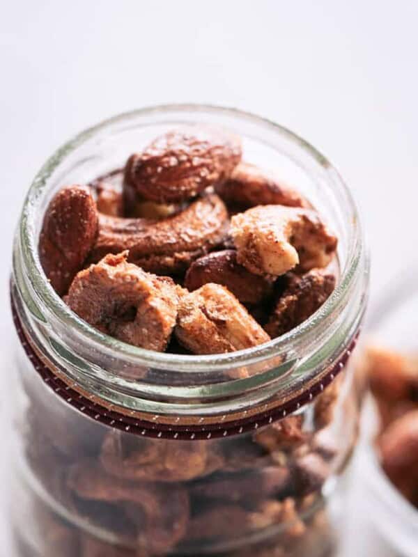 Vanilla Spiced Nuts Recipe - Sweet, crunchy and absolutely irresistible nuts coated with a perfect blend of spice and vanilla.