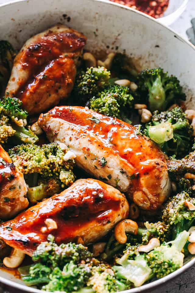 Skillet Catalina Chicken with Broccoli, cashews, one pot meals