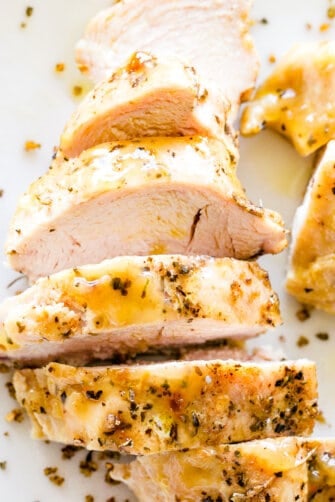 Tender and Juicy Instant Pot Chicken Breasts - How to cook deliciously seasoned, perfectly tender and juicy chicken breasts in the Instant Pot! Can be made with fresh or frozen chicken breasts.