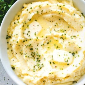 Instant Pot Mashed Cauliflower | EASY & Flavorful Thanksgiving Side Dish
