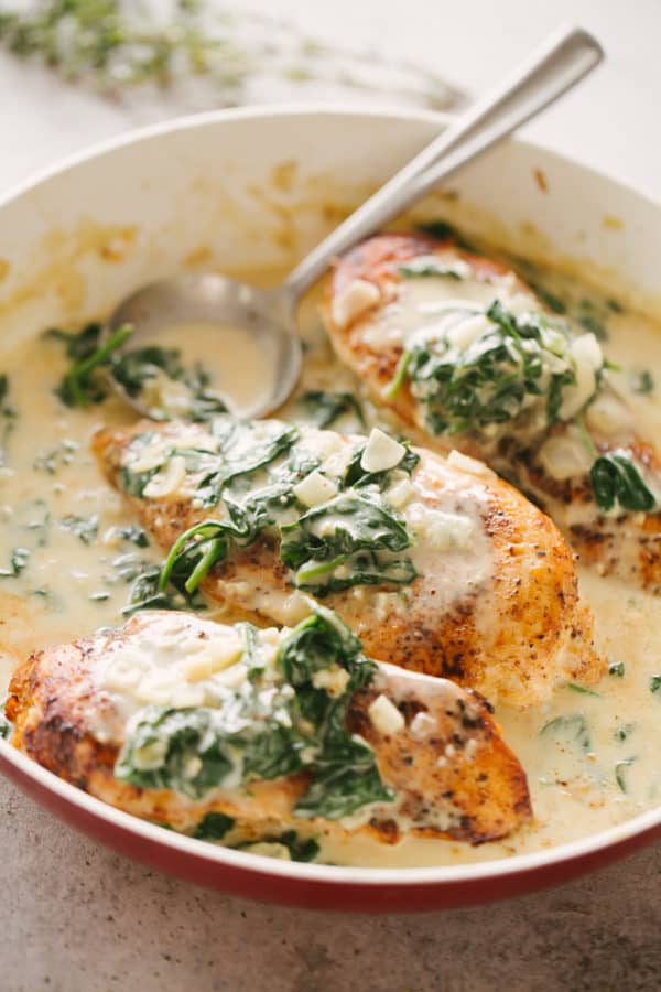 Easy Chicken Breasts Recipe with Creamed Spinach Sauce | Dinner Ideas