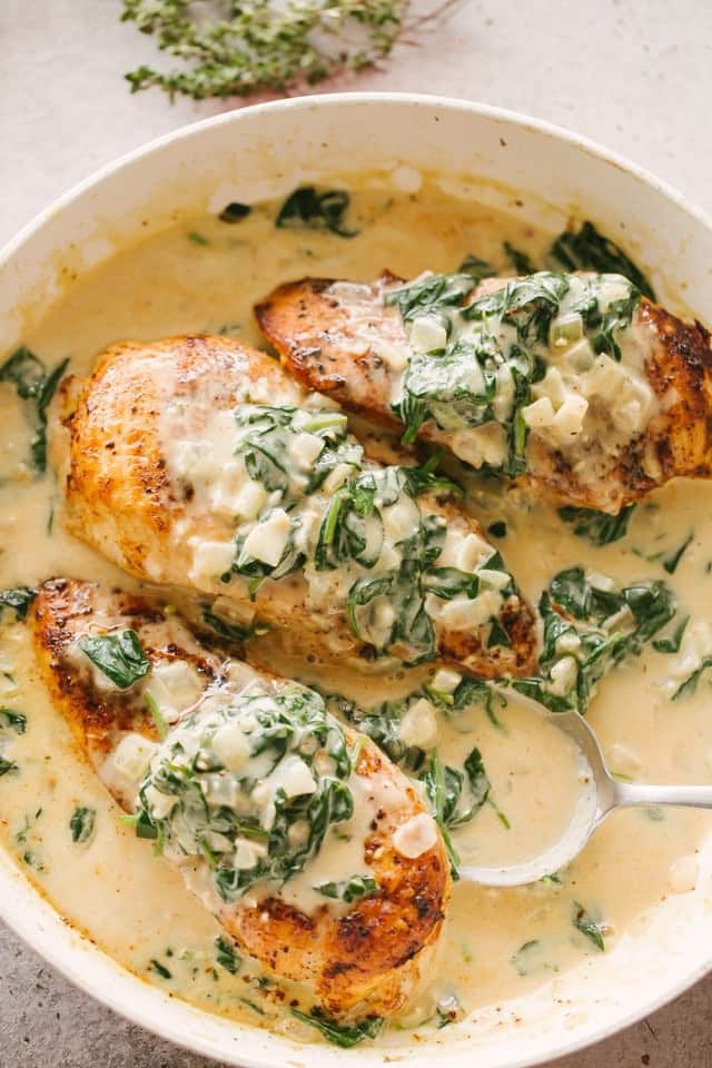 Easy Chicken Breasts Recipe with Creamed Spinach Sauce | Dinner Ideas