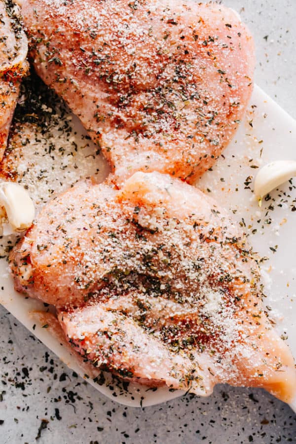 Creamy Garlic Sauce Chicken Recipe | Easy Chicken Breasts Dinner Idea
