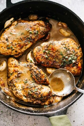 Creamy Garlic Sauce Chicken Recipe | Easy Chicken Breasts Dinner Idea