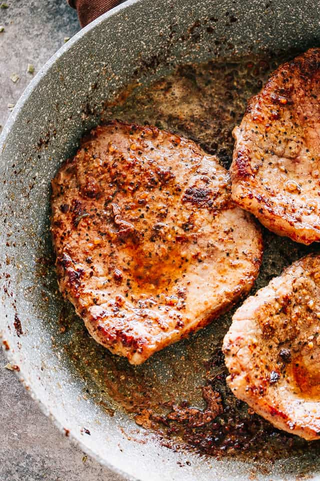 Pan seared round steaks