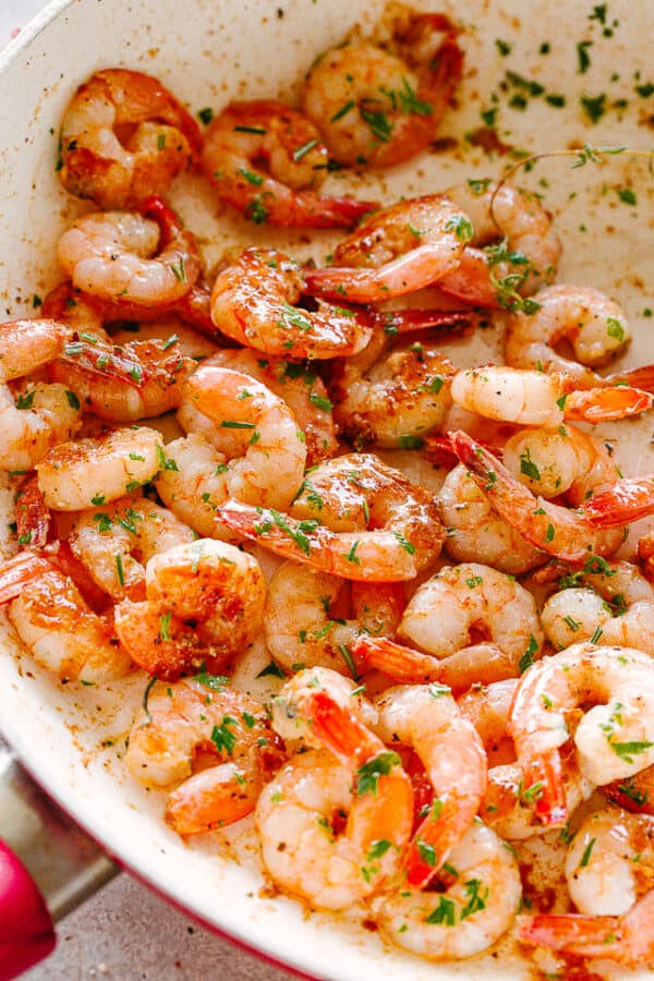 Lemon Herb Garlic Butter Shrimp - Diethood