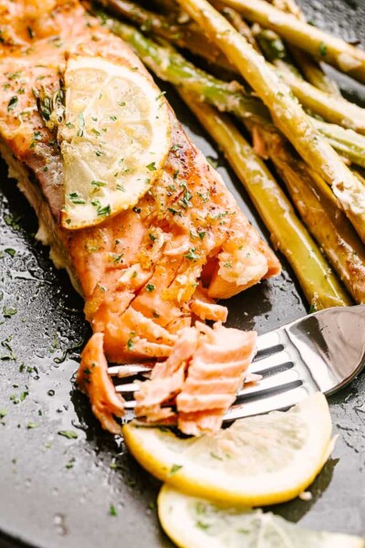 Oven Baked Salmon and Asparagus | Diethood