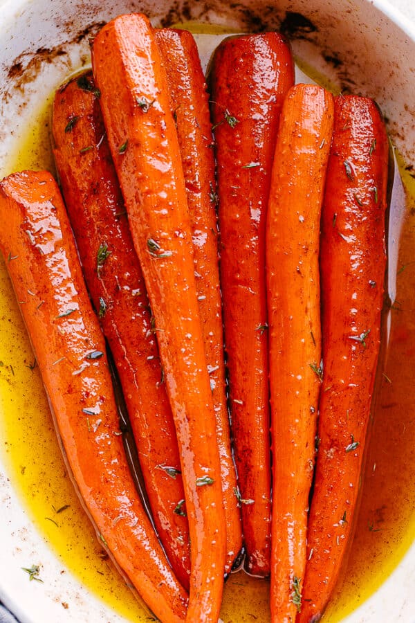 Maple Roasted Carrots - Diethood