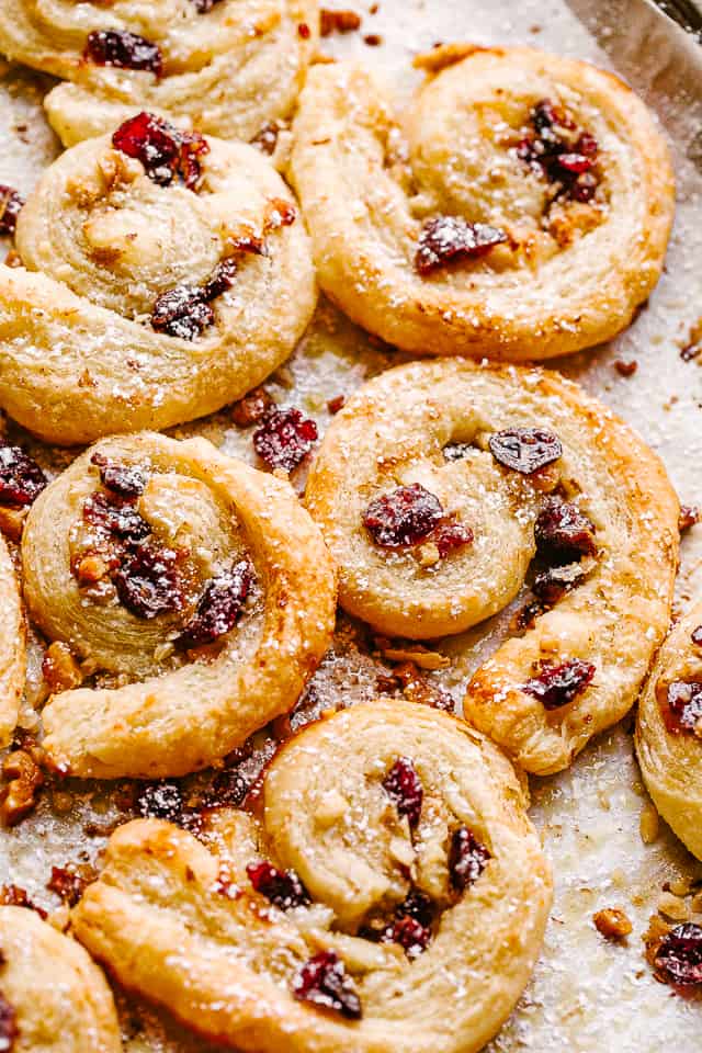 Cranberry Brie Puff Pastry Pinwheels