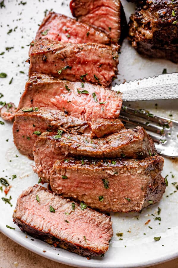 how-to-cook-filet-mignon-oven-or-grill