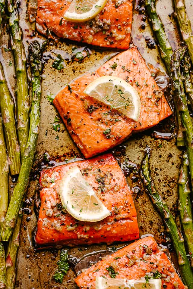 roasted sockeye salmon fillets with asparagus