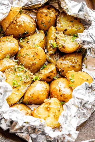 Basil Pesto Grilled Potatoes in Foil | How to Grill Potatoes