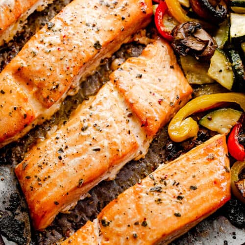 Maple Teriyaki Salmon with Veggies | Diethood