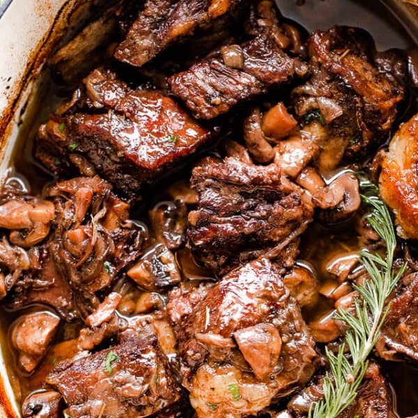 The Best Slow Cooker Short Ribs Recipe