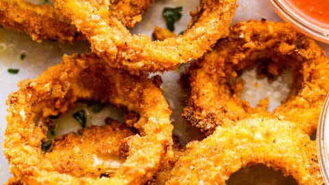 Crispy Onion Rings in the Philips TurboStar Digital Airfryer - Liv B.