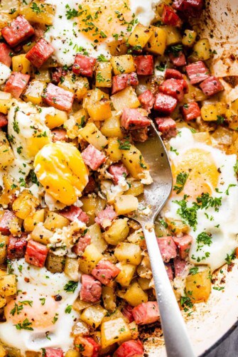 Easy Corned Beef Hash with Baked Eggs | Diethood