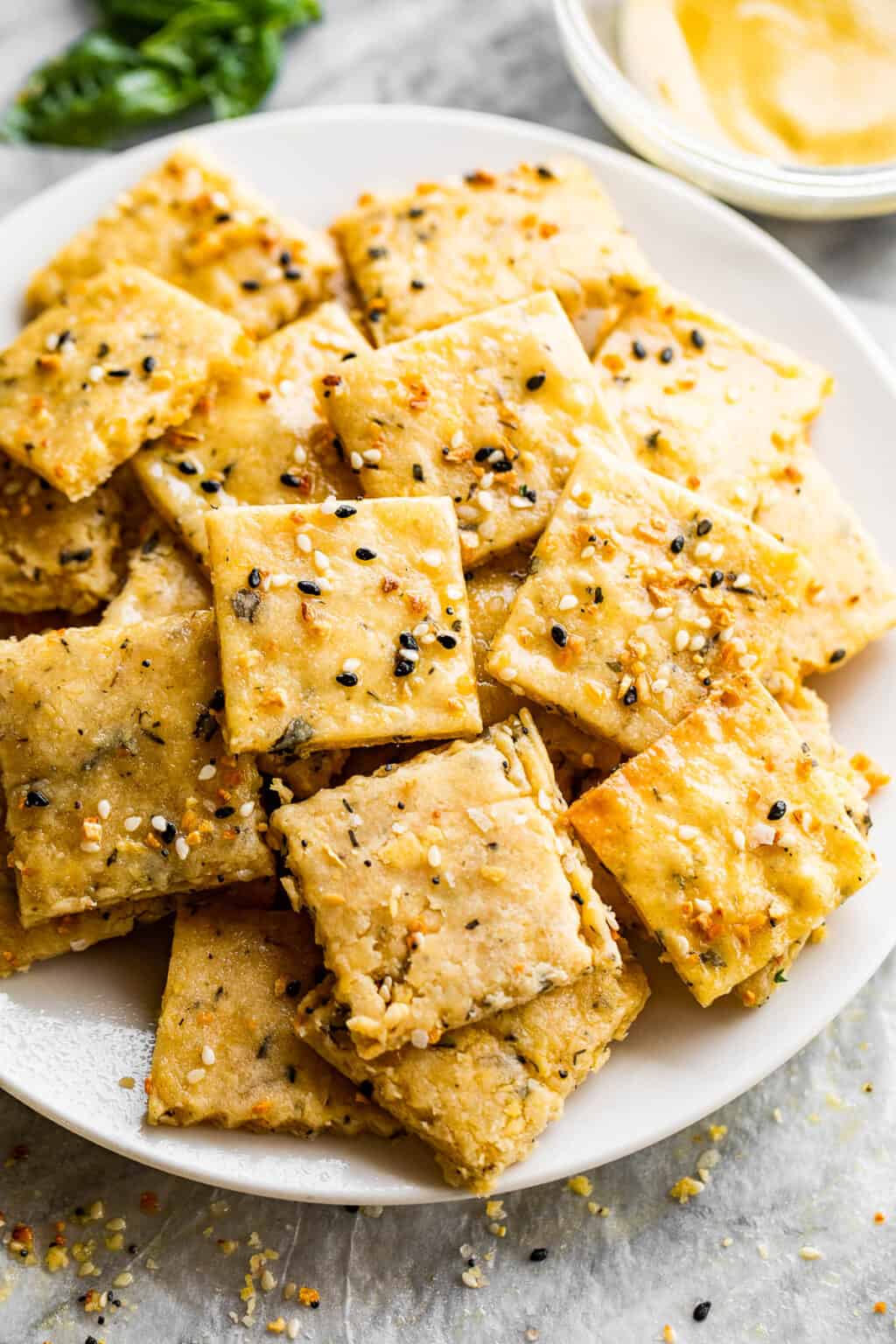 Easy Homemade Cheese Crackers Recipe | Diethood
