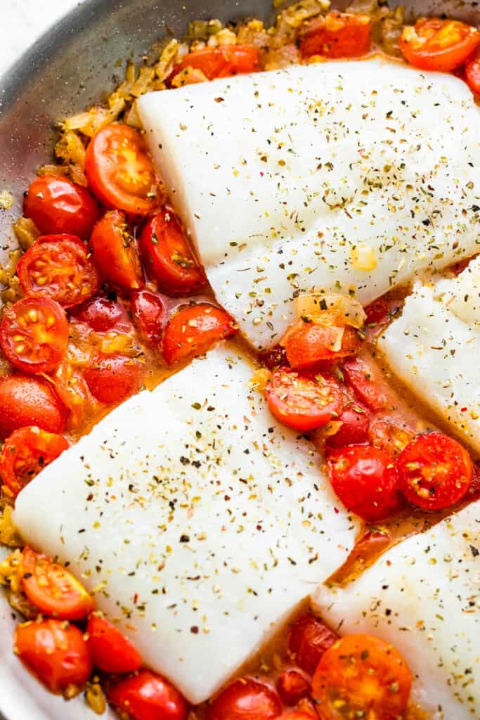 The Best Baked Cod Recipe (with Cherry Tomatoes!) Filmem