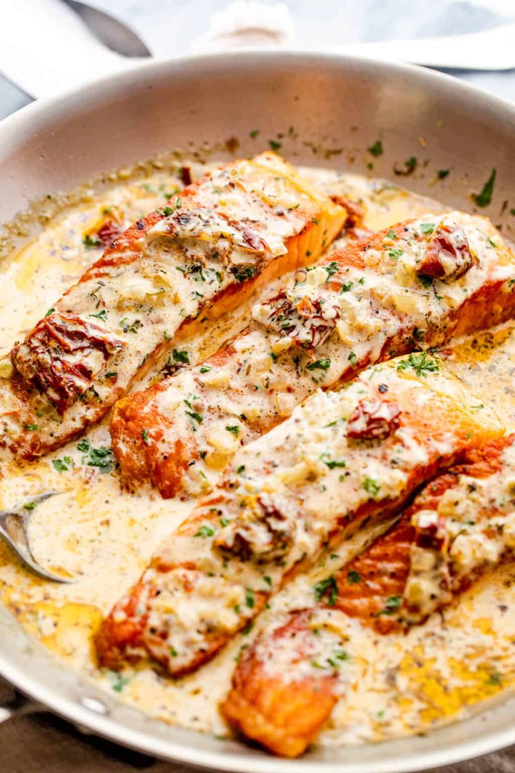 Salmon in Creamy Sundried Tomato Sauce Diethood