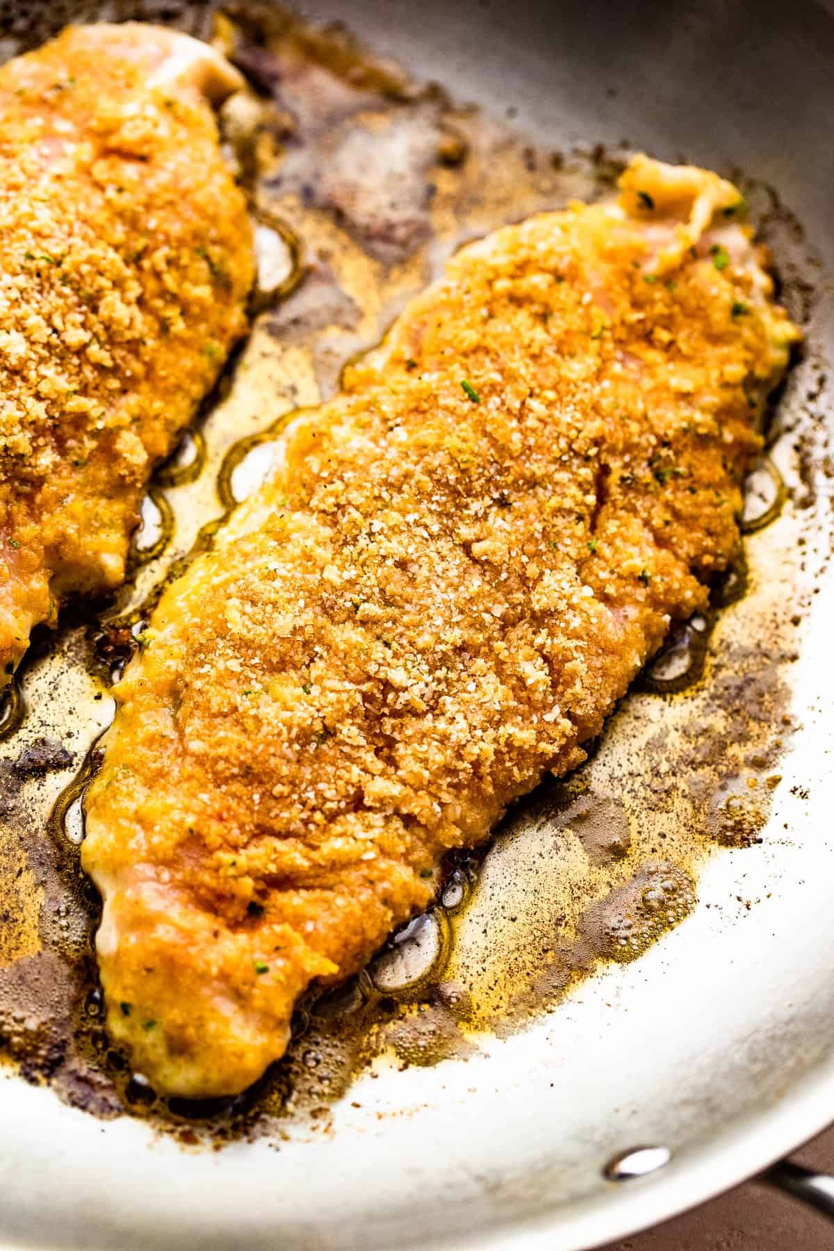 cooking breaded turkey cutlets to make turkey scallopini