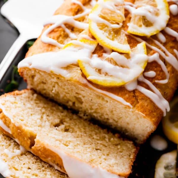 Lemon Yogurt Cake | Diethood