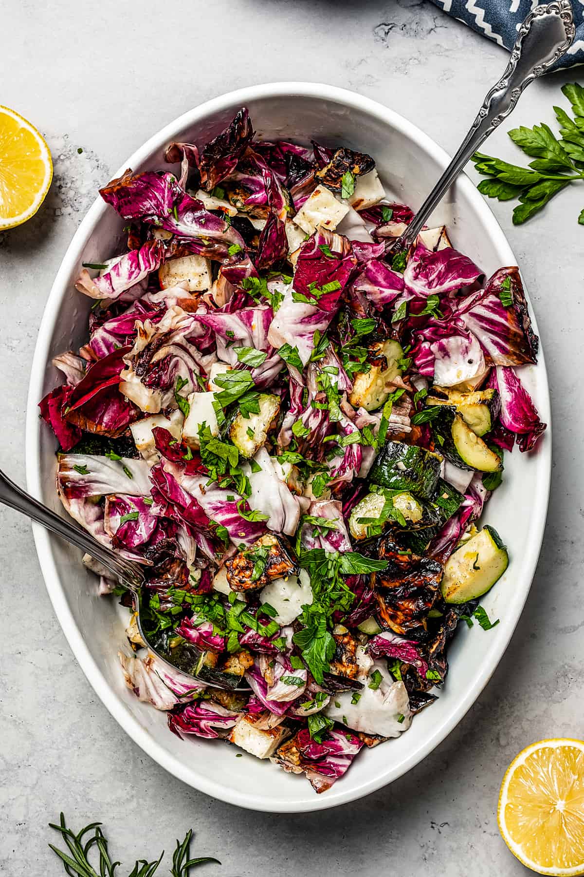 Grilled vegetables with halloumi in a salad bowl.