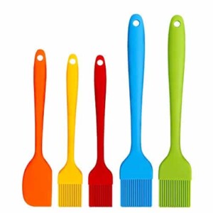 Topsome Basting Brushes Silicone Heat Resistant BPA Free Pastry Brushes with Spatula for BBQ Grill Barbeque & Kitchen Baking Set Oil Brushes Soft Bristles Long Handle (5 Pack) with Storage Bag