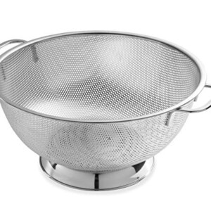 Bellemain Micro-perforated Stainless Steel 5-quart Colander-Dishwasher Safe