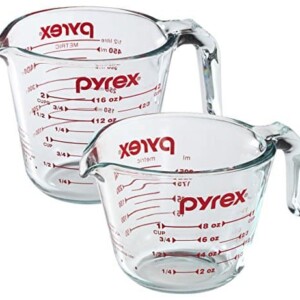 Pyrex Prepware 2-Piece Glass Measuring Cup Set