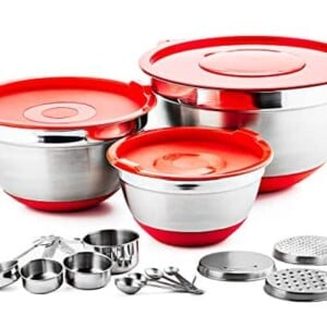 Chef’s Star 17 Piece Stainless Steel Mixing Bowl Set - Anti Slip Silicone Base 3 Stainless Steel Bowls With Lids - 4 Measuring Cups & Spoons 3 Interchangeable Graters